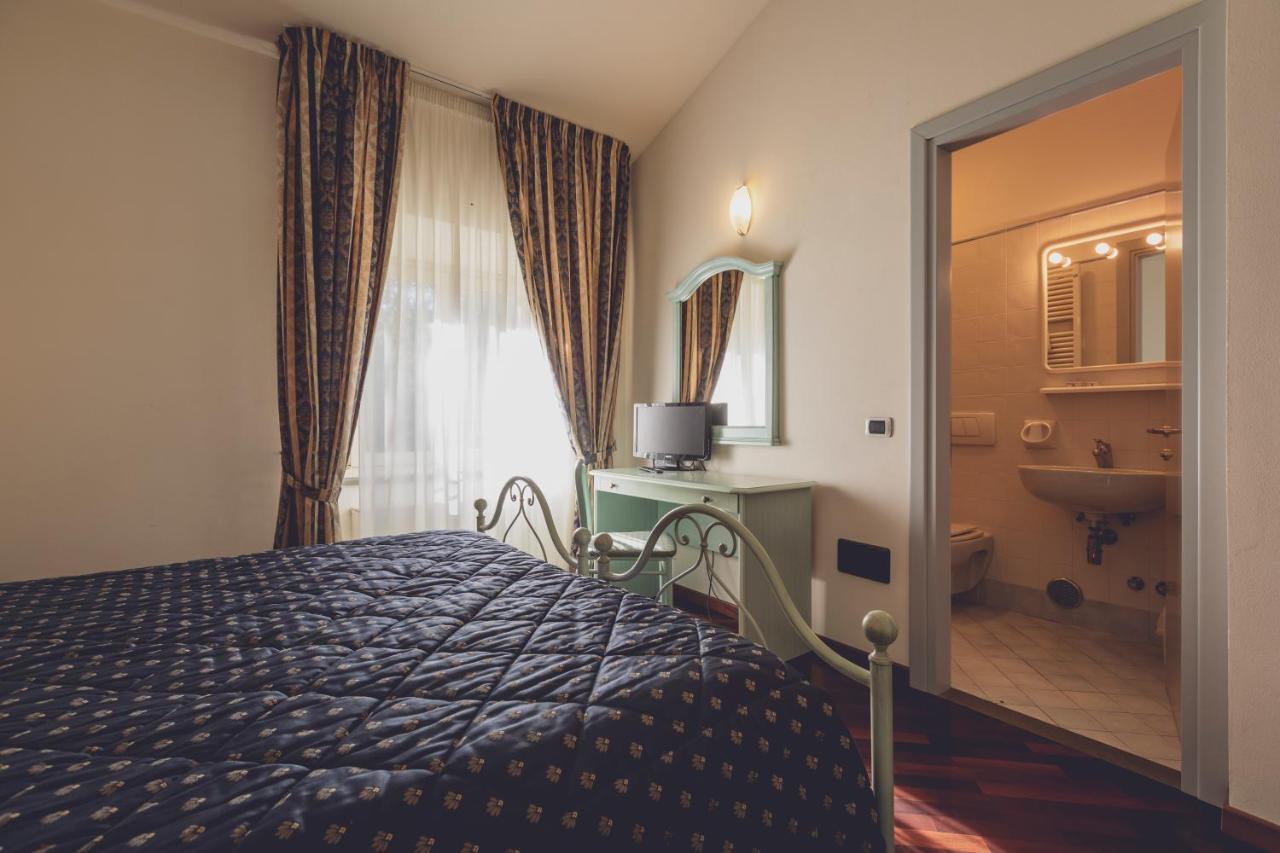 Albergo Ristorante Pasqui Rocca San Casciano المظهر الخارجي الصورة